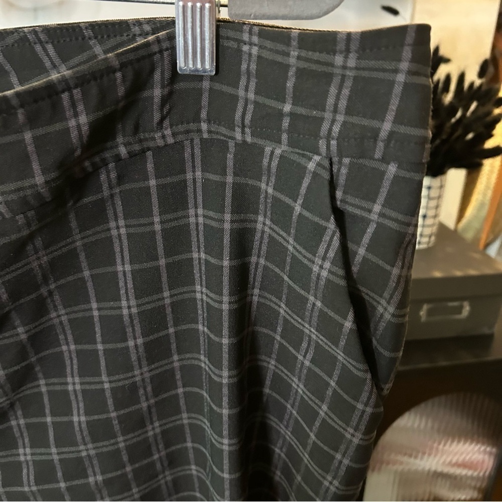Torrid Plaid Ankle Skinny Pants - Picture 7 of 11